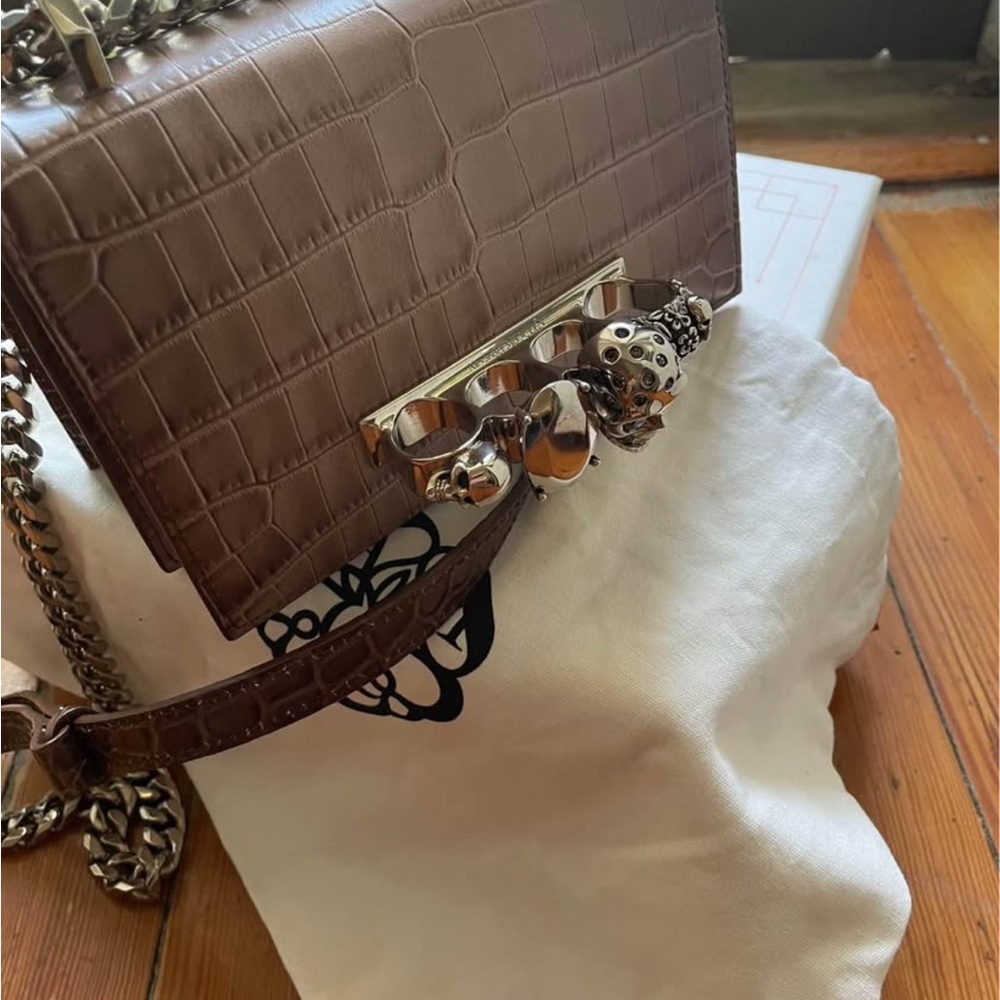 Brown Croc-Embossed Chain Bag